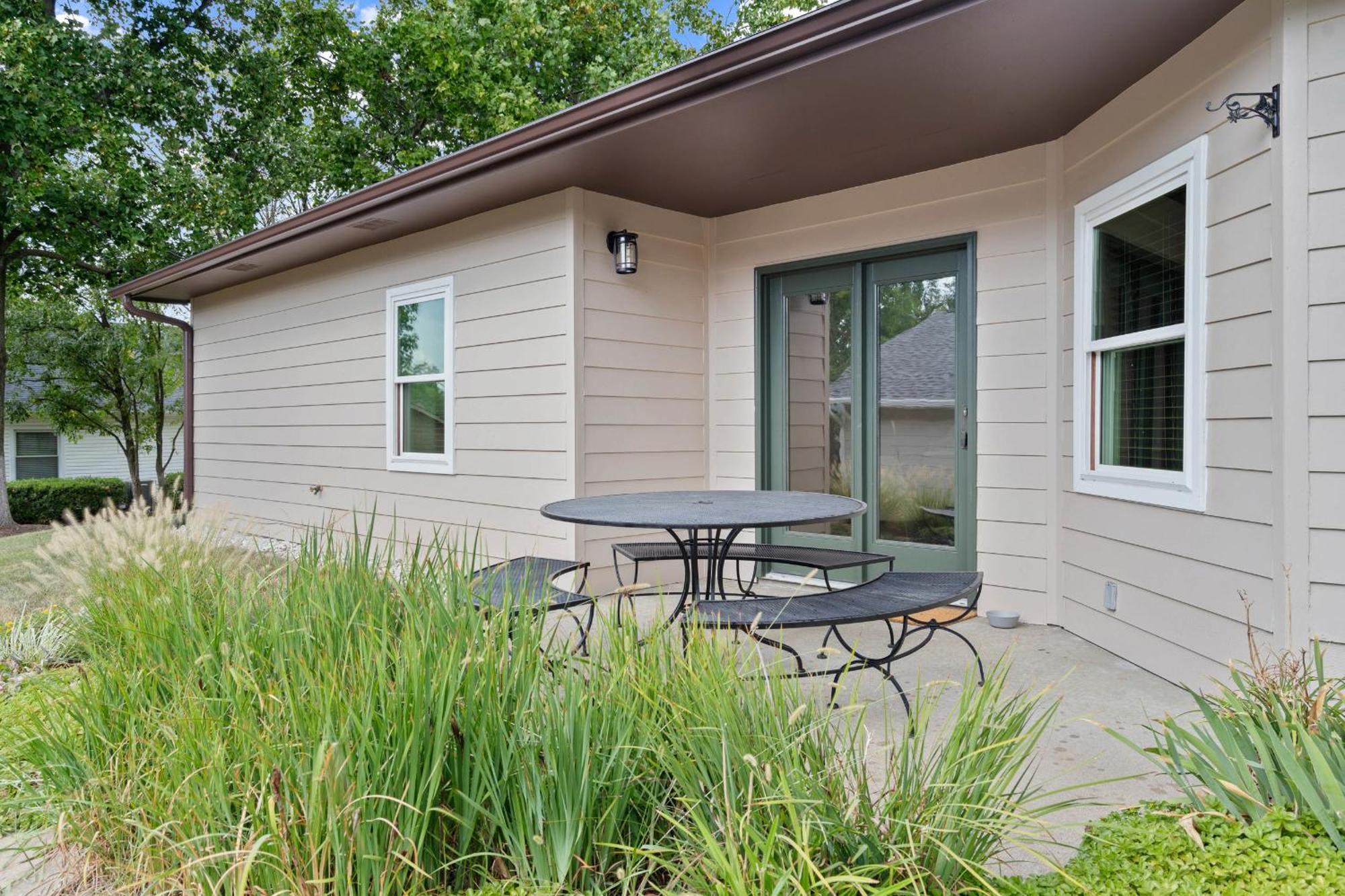 1 5 Miles To Mizzou ~ Spacious & Updated Home~ Columbia Exteriör bild